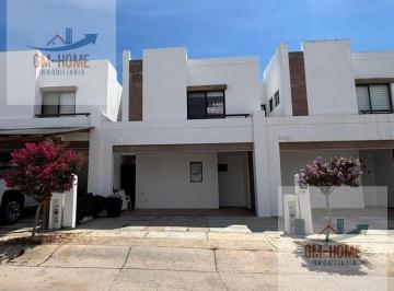 Casa · 122m² · 3 Recámaras · 2 Estacionamientos · Casa en Palmilla Grand Residencial