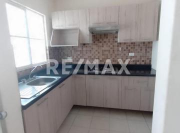 Casa de 3 habitaciones, Querétaro · Casa en Venta en Puerta Verona, Queretaro