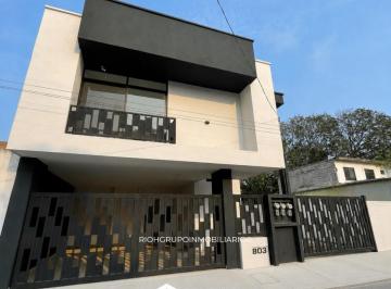 Casa · 220m² · 3 Recámaras · 2 Estacionamientos · Casa en Venta Colonia Tamaulipas Tampico