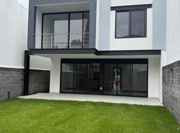 Casa · 270m² · 4 Recámaras · 2 Estacionamientos · Casa Nueva en Fraccionamiento en Venta en Rancho Cortés Cuernavaca – Seguridad 24 Horas