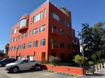Oficina · 140ha · 1 Recámara · 1 Estacionamiento · Oficinas en Renta con Cubículos y Sala de Juntas Al Sur de Cuernavaca.