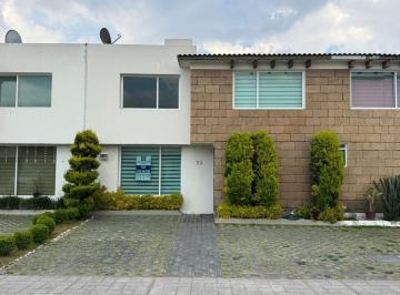Casa Venta de 3 habitaciones · Casa en Venta, Frac. Bosque de Las Fuentes, 05 Min Metepec, Galerias Metepec, 45 Min Ciudad de Mexic