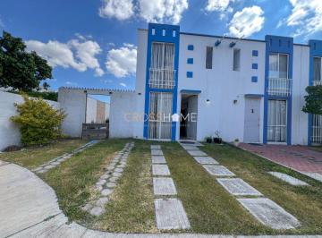 Casa de 3 habitaciones, Corregidora · Tu Nuevo Hogar en Candiles: Comodidad, Tranquilidad y Todo a Tu Alcance