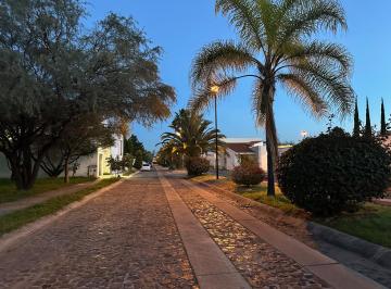 Terreno / Lote · 450m² · Terreno Habitacional en Venta Residencial Campestre Ingles