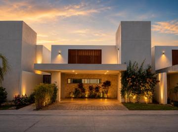 Casa en condominio de 3 habitaciones, Mérida · Casa en Renta en El Origen, Xcanatún | 3 Recámaras, Alberca y Cuarto de Servicio