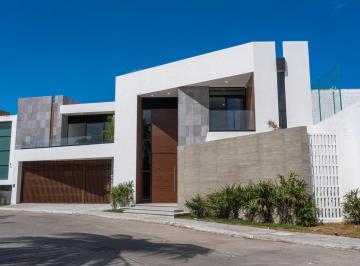 Casa · 500m² · 4 Recámaras · 3 Estacionamientos · Hermosa Residencia Inteligente en Venta en Lomas del Mar, Riviera Veracruzana, Alvarado, Veracru