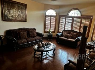 Casa · 1207m² · 4 Recámaras · 2 Estacionamientos · Casa en Venta en Haciendas Santa Fe con Alberca