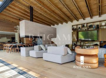 8802b398c76c5267429a86c29b81ae9db337d6fe65c3f052018bb1c02c7a164d · Casa en Venta en Rancho Avándaro
