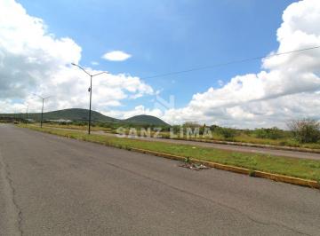 Terreno comercial , Salvatierra · Salvatierra: Amplio Terreno Para Uso Habitacional, Comercial y Turistico.