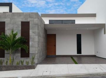 Casa de 2 habitaciones, Alvarado · Casa Nueva un Piso Fraccionamiento Lomas de La Rioja