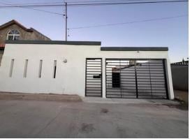 Casa · 125m² · 3 Recámaras · Venta Casa en Insurgentes! Al Norte 3 Recamaras!