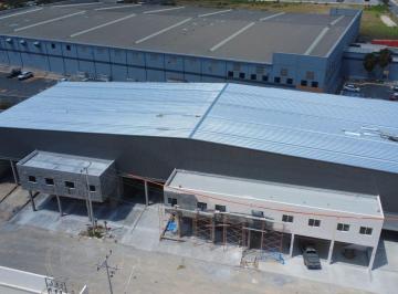 Bodega comercial · 638m² · 10 Estacionamientos · Bodega Industrial en Santa Catarina