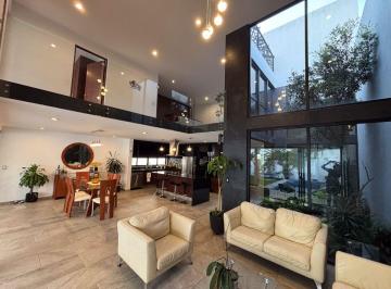 Casa de 4 habitaciones, Querétaro · Venta Casa Cumbres del Lago con Alberca