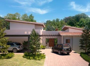 Casa en condominio de 5 habitaciones, Valle de Bravo · Casa en Venta en Valle de Bravo.