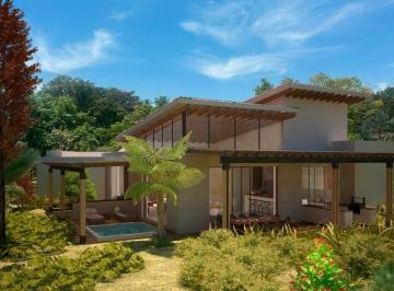 Casa en condominio de 5 habitaciones, Valle de Bravo · Casa en Venta en Valle de Bravo Residencial Rancho San Antonio.