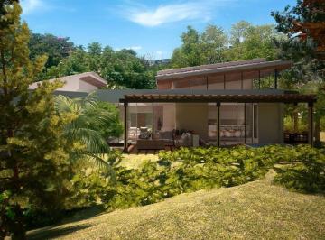 Casa en condominio de 5 habitaciones, Valle de Bravo · Casa en Venta en Valle de Bravo Residencial Rancho San Antonio.