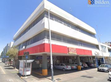 Oficina · 400m² · Oficina en Renta en Laureano Roncal Durango