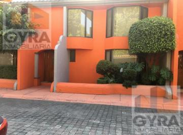 Casa en condominio · 287m² · 4 Recámaras · 3 Estacionamientos · Casa en Condominio con Jardín Privado en Venta, Colonia Tetelpan