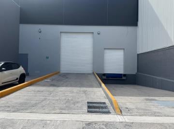 Nave industrial · 1200m² · 6 Estacionamientos · Nave Industrial con Kvas Dentro de Parque Industrial