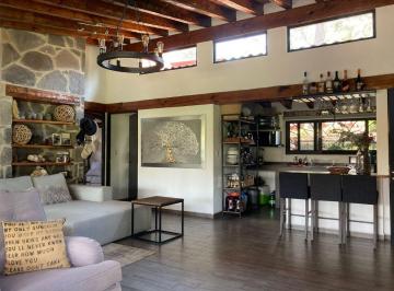 Casa en condominio de 3 habitaciones, Valle de Bravo · Casa en Venta en Avandaro