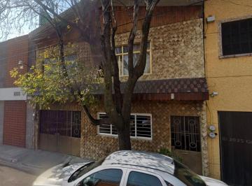Casa de 4 habitaciones, Iztacalco · Venta de Casa en Reforma Iztaccihuatl Iztacalco (Recuperacion Bancaria