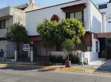 Fachada Exterior · Casa en Condominio Lomas Anáhuac
