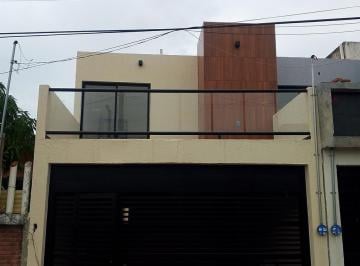 Casa · 180m² · 3 Recámaras · 2 Estacionamientos · Casa Nueva en Venta Boca del Rio | Lomas del Mar