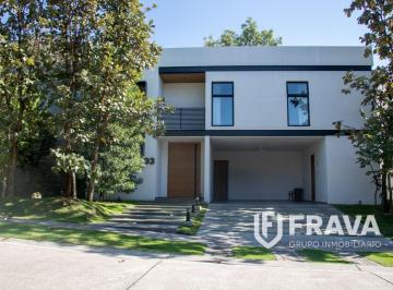 Casa de 3 habitaciones, Tlajomulco de Zúñiga · Casa en Venta en El Cielo Country Club