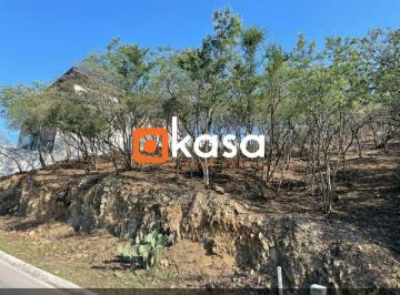 Terreno / Lote , Monterrey · Terreno en Venta en Sierra Alta, Rincón de Las Aves - Carretera Nacional. $9,300 El m² Oportunidad