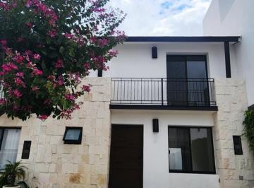 Casa en condominio · 140m² · 3 Recámaras · 2 Estacionamientos · Casa en Condominio - Fraccionamiento Residencial El Refugio