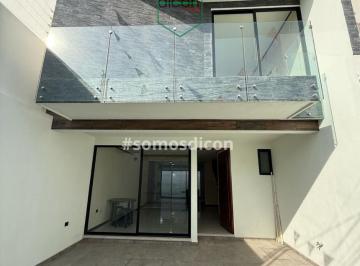Casa de 3 habitaciones, Puebla · Casa en Venta Arboledas de Loma Bella