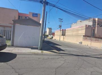 Casa · 62m² · 2 Recámaras · 1 Estacionamiento · Se Vende Casa en Sección Segunda Los Héroes Tecámac, Estado de México