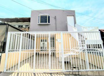 Casa Venta 140m² de 4 habitaciones · Casa con Departamento Independiente - Cerca del Estadio Jalisco