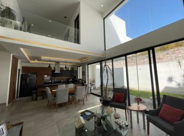 Casa en condominio de 4 habitaciones, Querétaro · Venta Casa Lomas de Juriquilla Querétaro 6.67