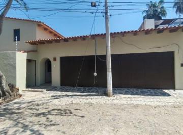 Casa en venta de una sola planta ubicada en Ajijic, ideal para quien busca ampli · Ajijic, Jalisco, Casa Nueva de Una Planta 2 Rec Mas Loft Independiente con 1 Rec.