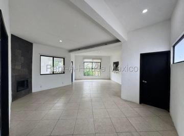 Casa · 164m² · 3 Recámaras · 2 Estacionamientos · Huertas La Joya Casa Tipo Campestre en Venta Rah559