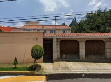 Casa de 4 habitaciones, Cuajimalpa de Morelos · Amplia Casa en Cuajimalpa de Remate Bancario
