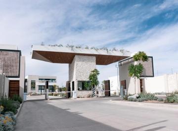 Casa · 118m² · 3 Recámaras · 2 Estacionamientos · Renta Casa Al Norte en Privanza Gratamira (Amueblada) #13lc