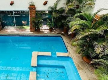 Casa de 4 habitaciones, Alvaro Obregón · Casa en Venta en Jardines del Pedregal, Sur de La Ciudad de México
