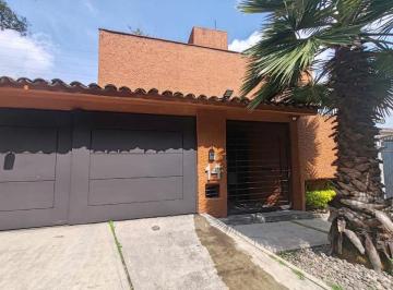 Casa de 3 habitaciones, Huixquilucan · Casa en Venta en Bosques de La Herradura