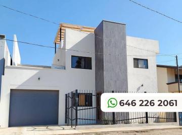 Casa de 3 habitaciones, Ensenada · Casa en Venta | Diseño Moderno y Roof con Vista Al Mar | Playas de Chapultepec