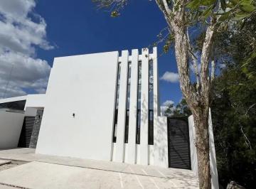 Casa de 2 habitaciones, Mérida · Casa en Venta de Una Planta en Residencial