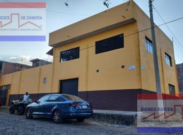 Casa · 225m² · 4 Recámaras · 1 Estacionamiento · Casa - Barrio del Progreso