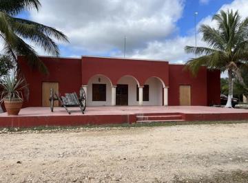 Terreno / Lote , Mérida · Terreno de 2125 m² en Venta, en El Club de Polo, Komchen