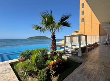 Departamento · 122m² · 2 Recámaras · 1 Estacionamiento · Departamentos en Venta a Pie de Playa en Zona Dorada Mzatlán