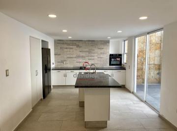 Casa de 4 habitaciones, Coyoacán · Casa en Venta en Coyoacán, Colonia El Reloj, Coyoacán; Cerca del Club Asturiano