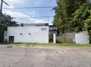 Casa · 450m² · 4 Recámaras · 4 Estacionamientos · Casa en Venta Lomas de Cocoyoc Morelos