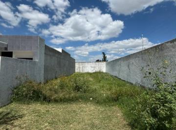 Terreno / Lote · 149m² · Terreno en Venta en Privada de Pocas Casas Al Norte en Tamara Residencial