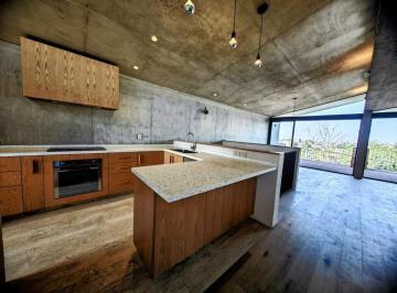 Departamento · 245m² · 3 Recámaras · 2 Estacionamientos · Departamento en Renta en Álamos 2ª Sección, Querétaro: Comodidad y Exclusividad
