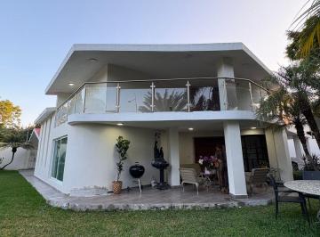 Casa de 4 habitaciones, Guadalajara · Casa en Venta / Renta Semi Amueblada, en Colinas de San Javier